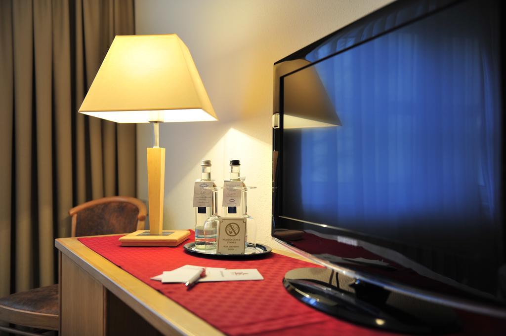 Park Hotel Sellin Exterior foto